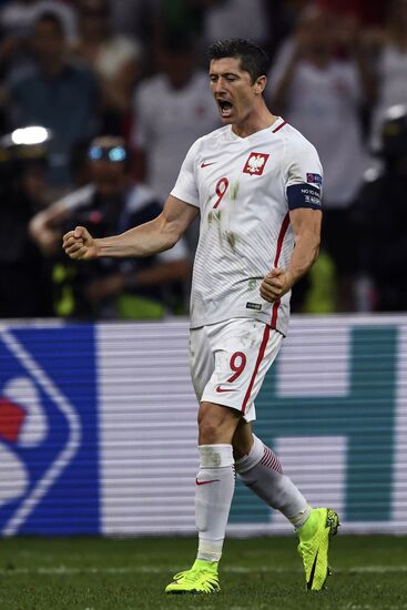 Football. UEFA Euro 2016. Poland vs. Portugal
