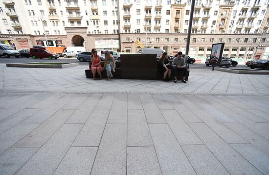 Reconstruction of Tverskaya Street moves on