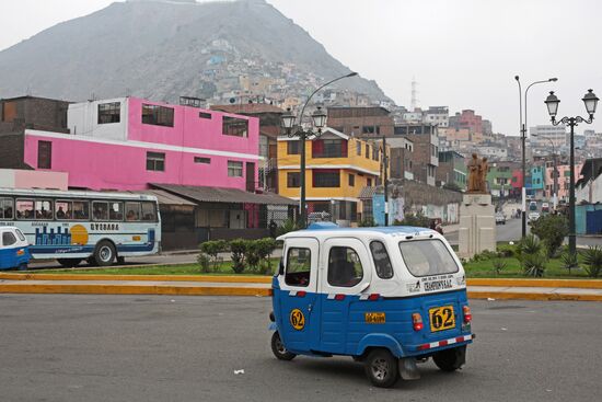 Cities of the world. Lima
