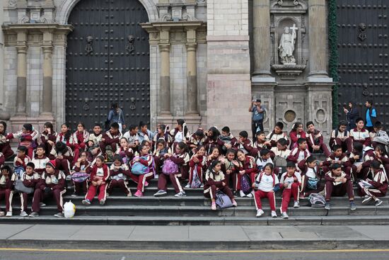 Cities of the world. Lima