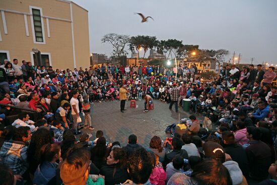 Cities of the world. Lima