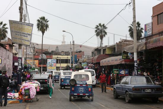 Cities of the world. Lima