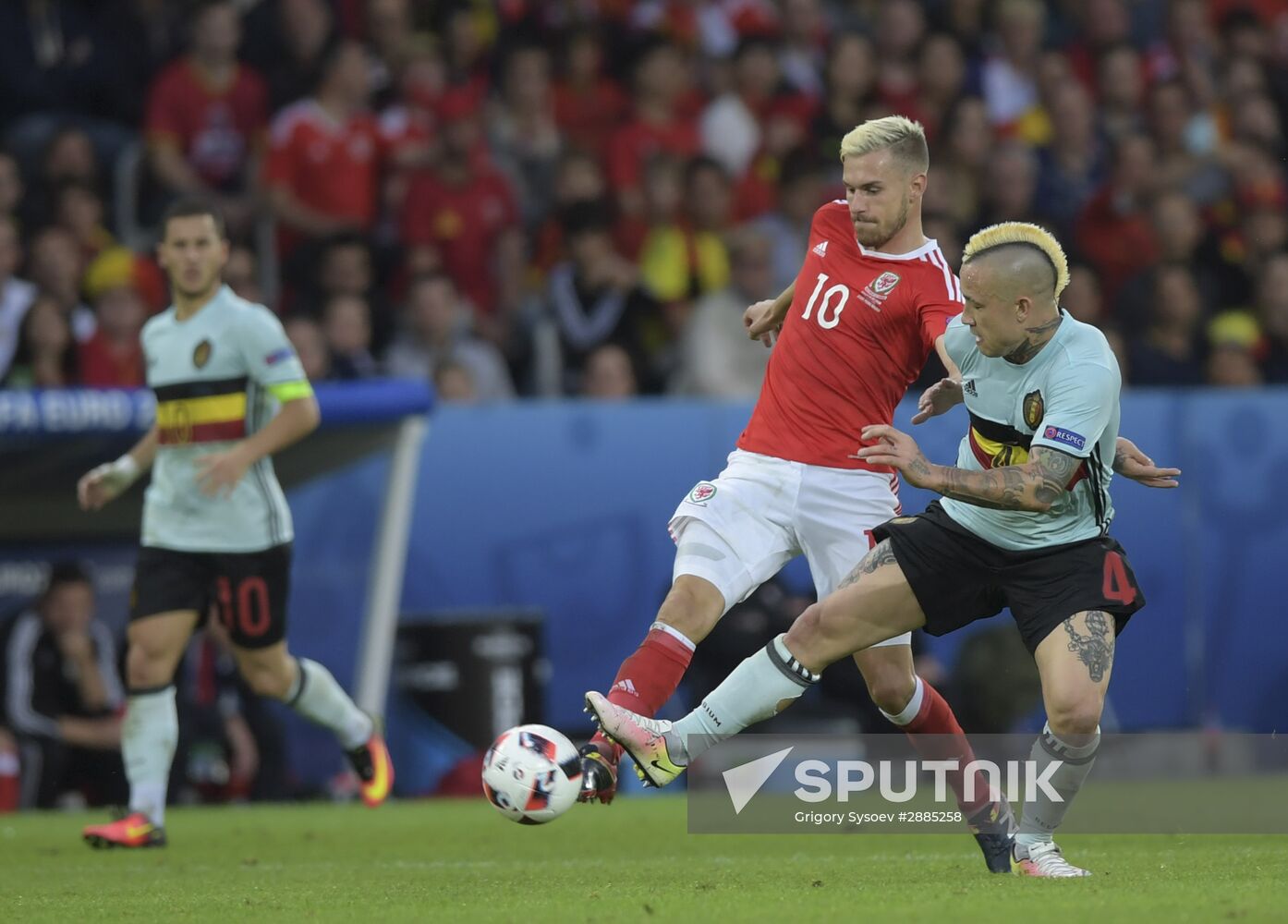 Football. UEFA Euro 2016. Wales vs. Belgium