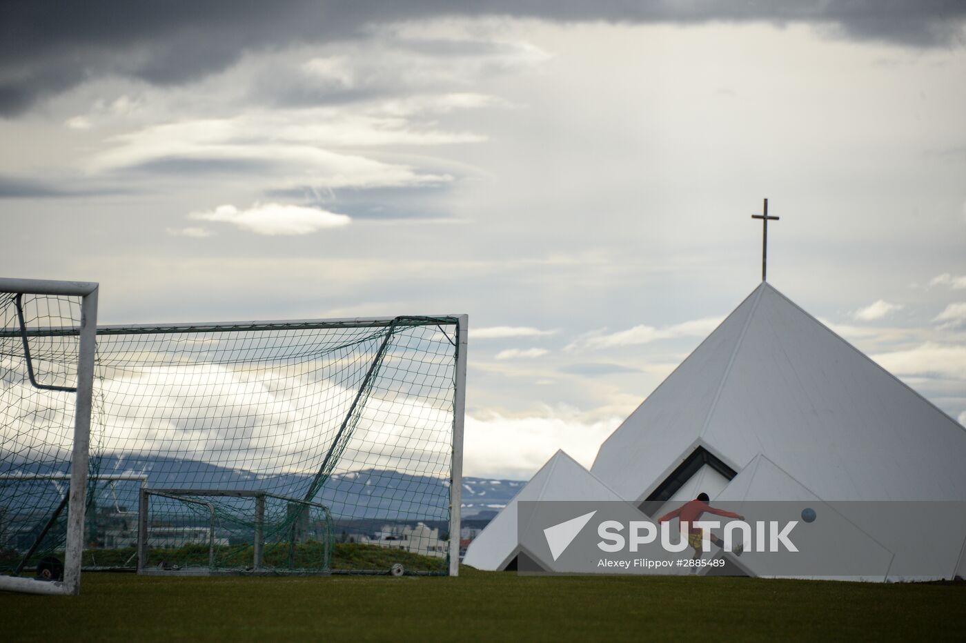 "Football fever" in Iceland