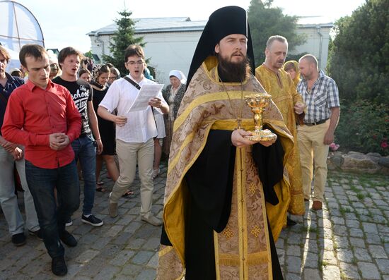 Prince Pyotr and Princess Fevronia's relics brought to Moscow Region
