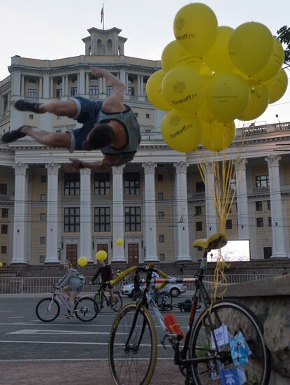 Night bike parade