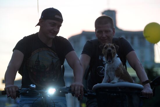 Night bike parade