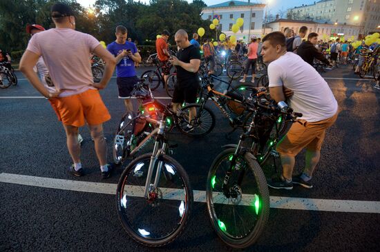 Night bike parade