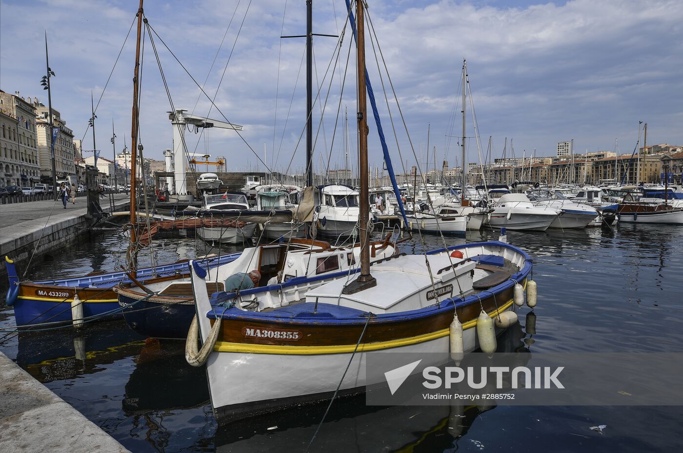 Cities of the world. Marseille