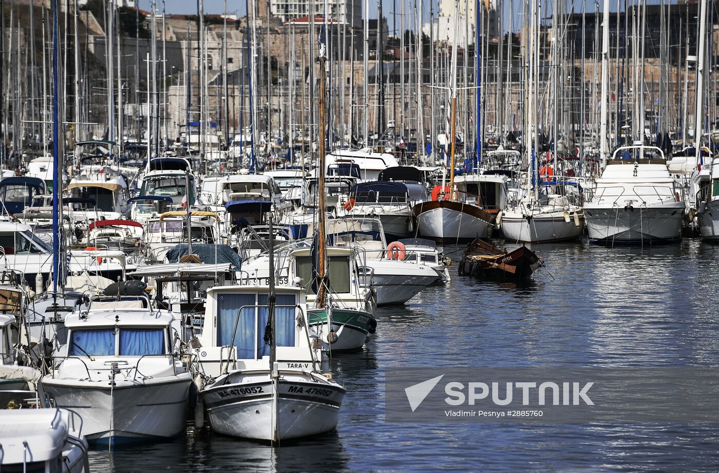Cities of the world. Marseille