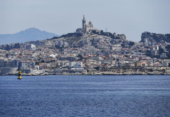Cities of the world. Marseille