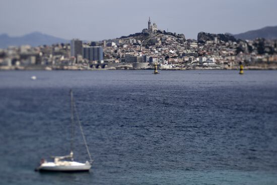 Cities of the world. Marseille