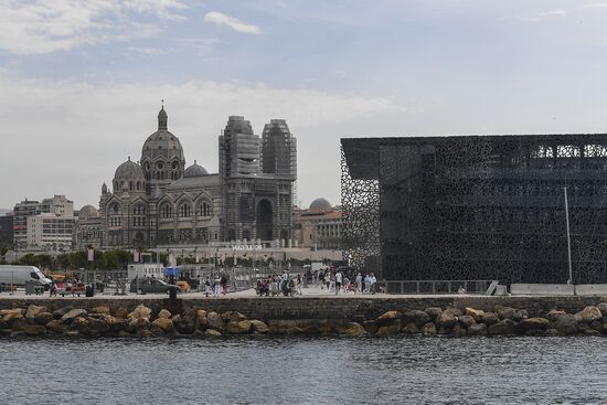 Cities of the world. Marseille