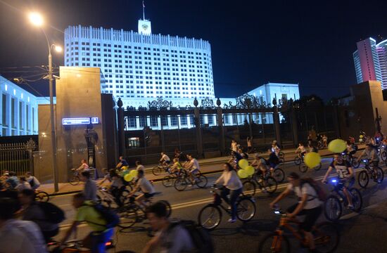 Night bike parade