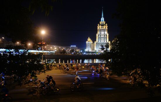 Night bike parade