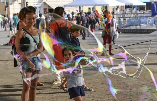 Cities of the world. Marseille
