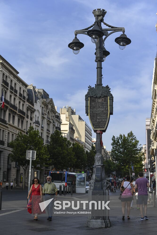 Cities of the world. Marseille