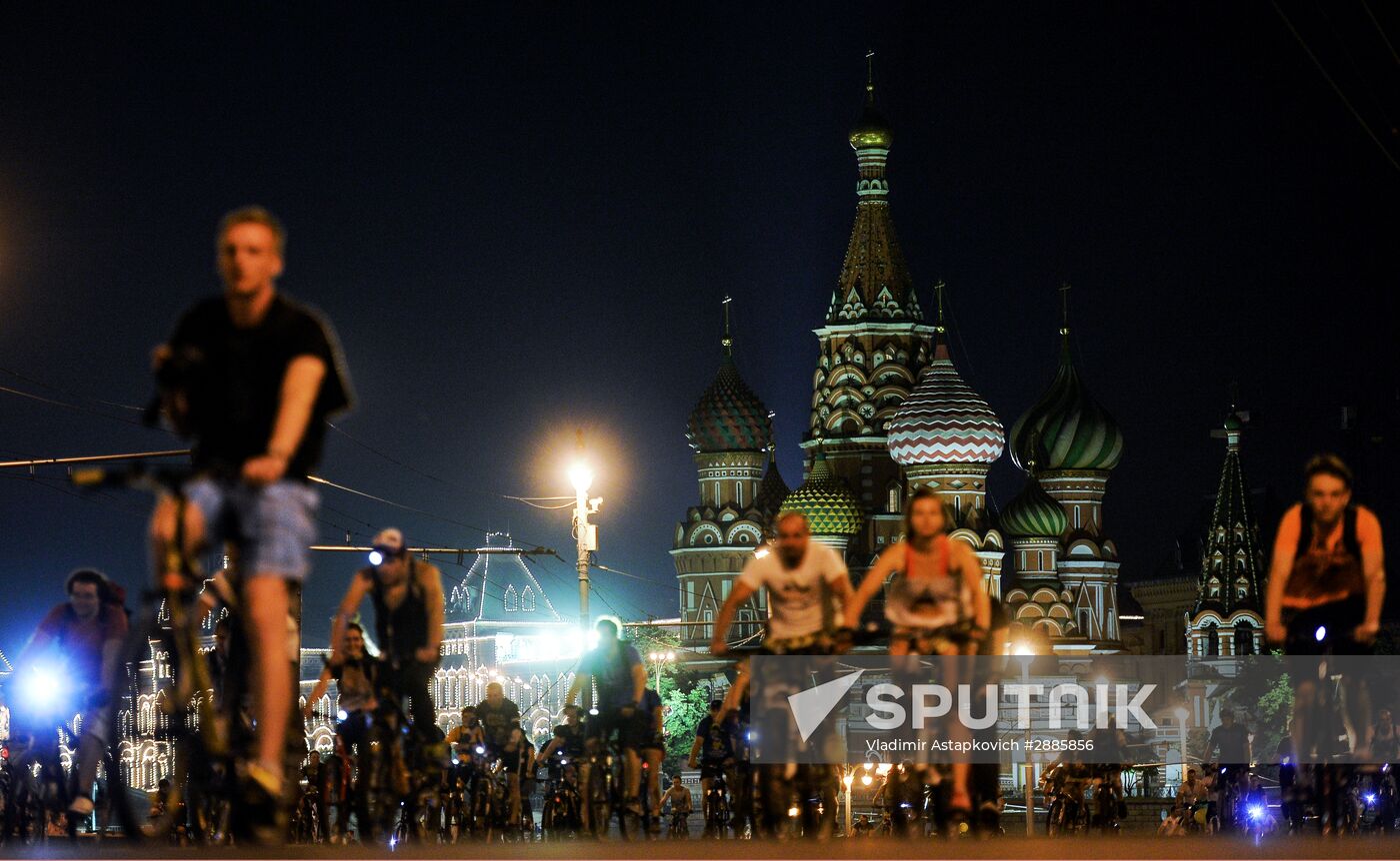 Night bike parade