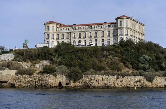 Cities of the world. Marseille