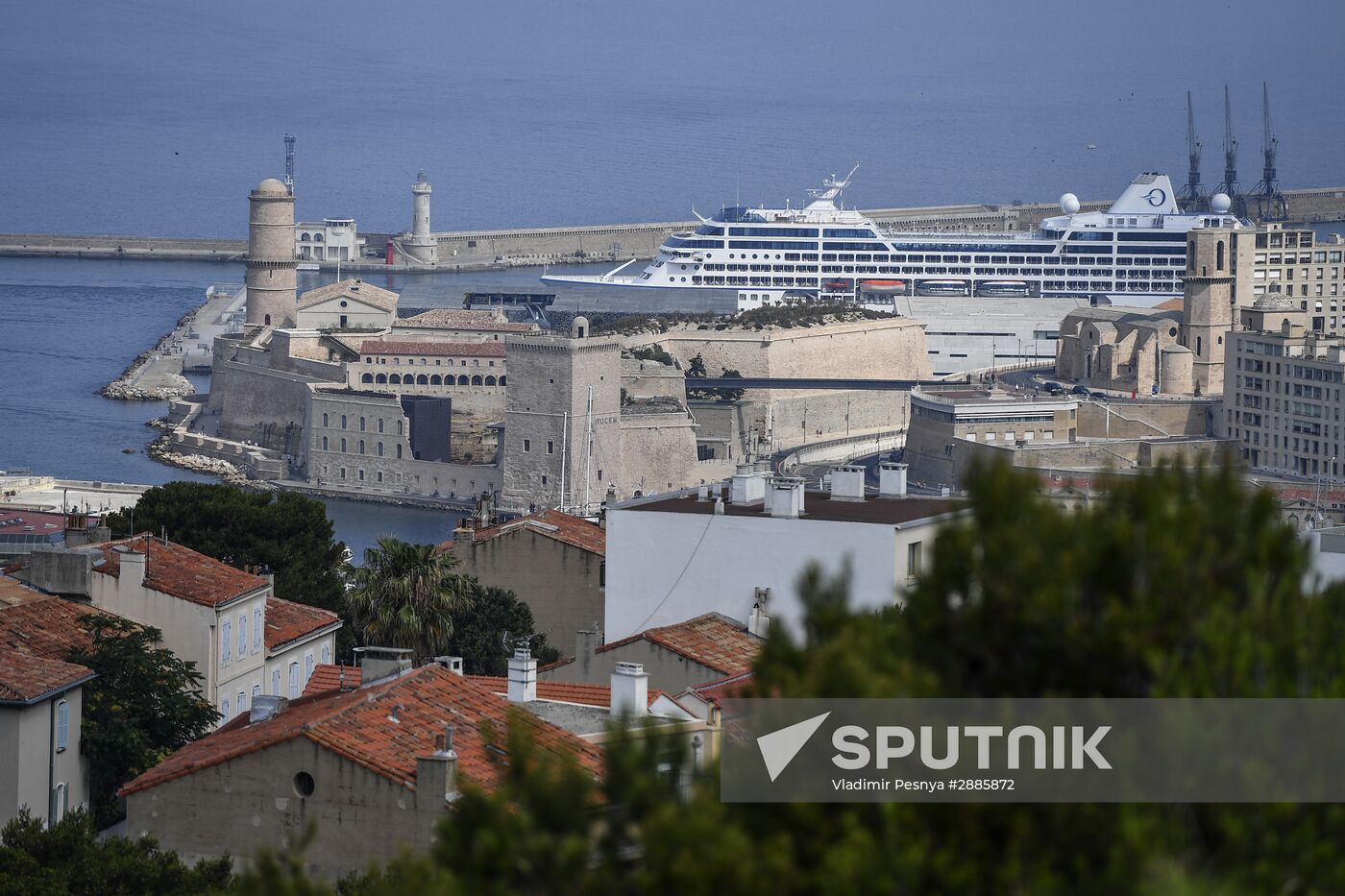 Cities of the world. Marseille