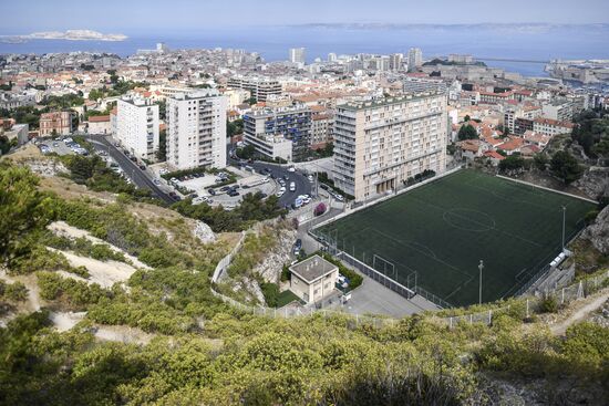 Cities of the world. Marseille