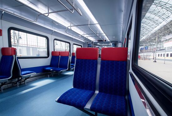 New suburban trains start operating and departing from Moscow Kiyevskaya railway station