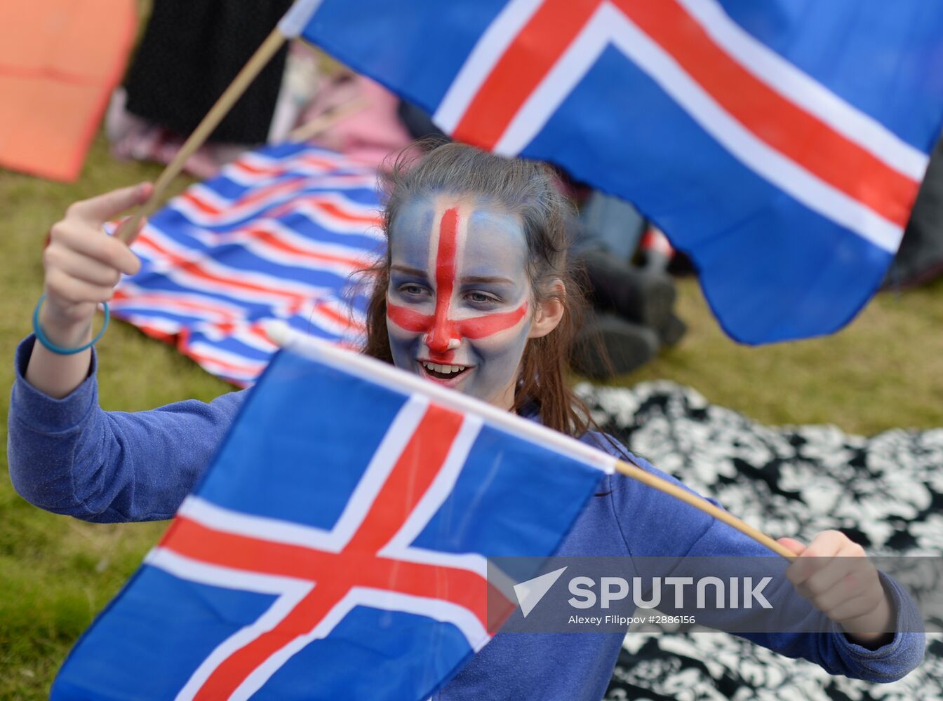 Watching Euro 2016 match France vs. Iceland in Reykjavik