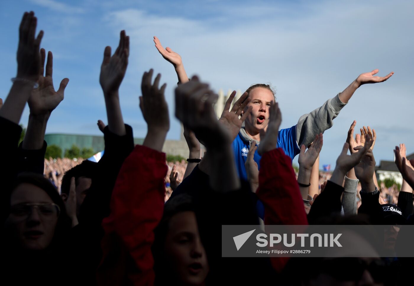 Watching Euro 2016 match France vs. Iceland in Reykjavik