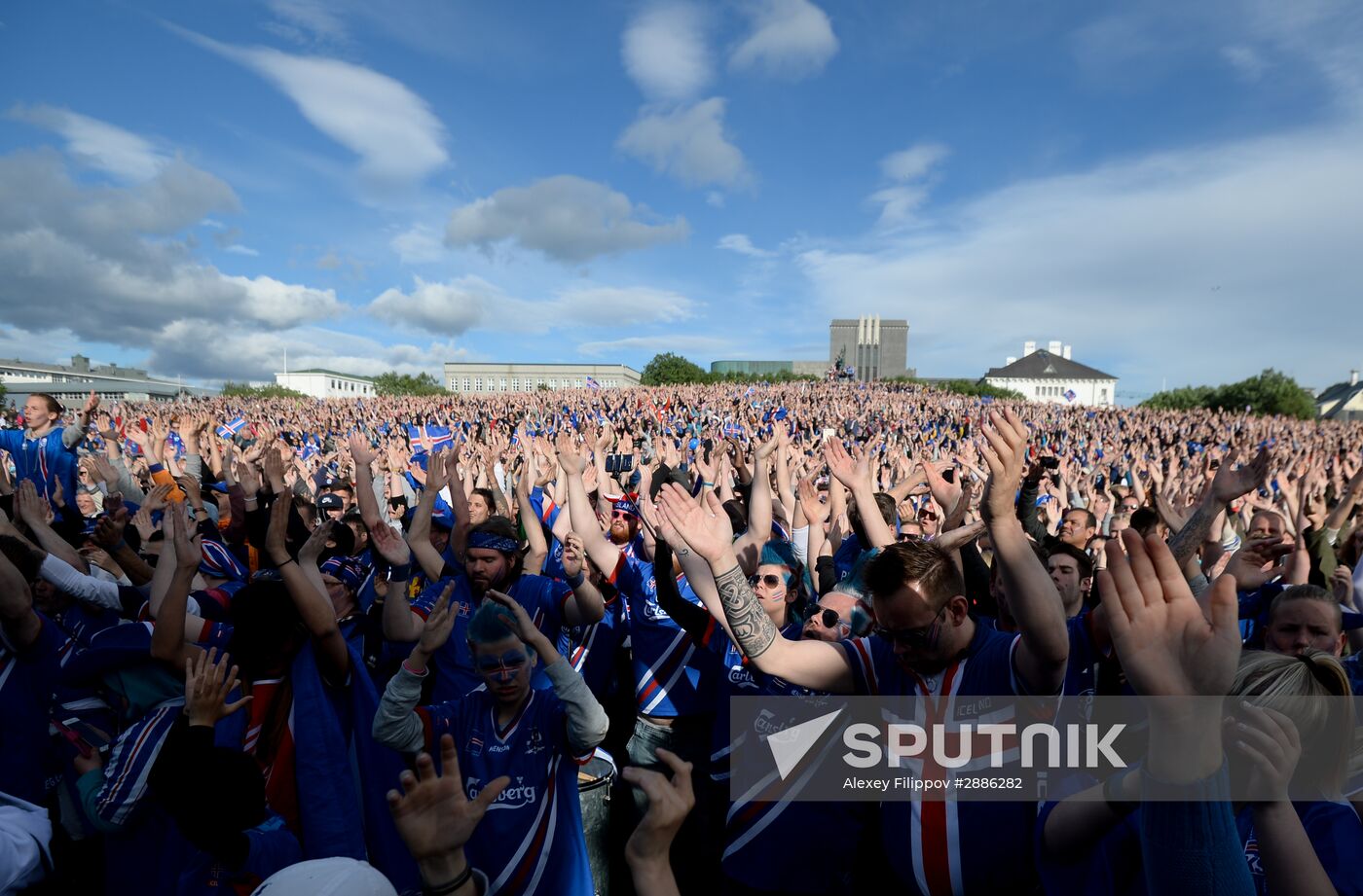 Watching Euro 2016 match France vs. Iceland in Reykjavik