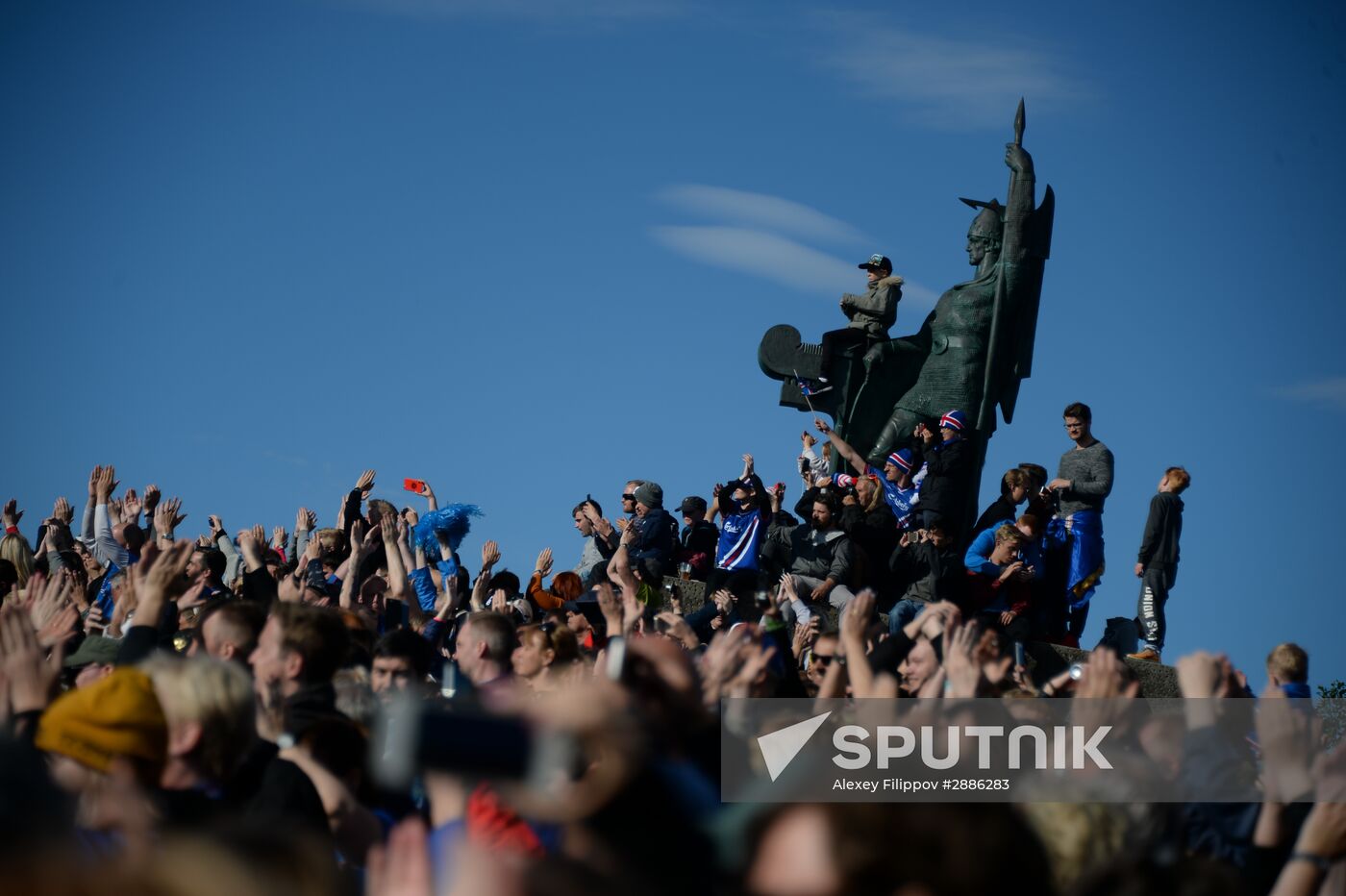 Watching Euro 2016 match France vs. Iceland in Reykjavik