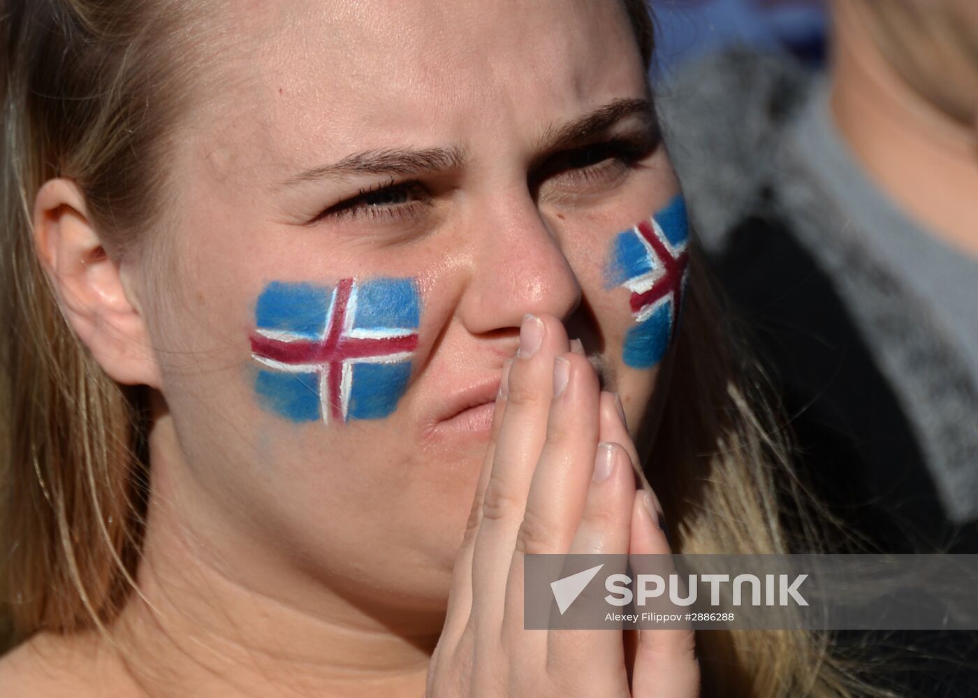 Watching Euro 2016 match France vs. Iceland in Reykjavik