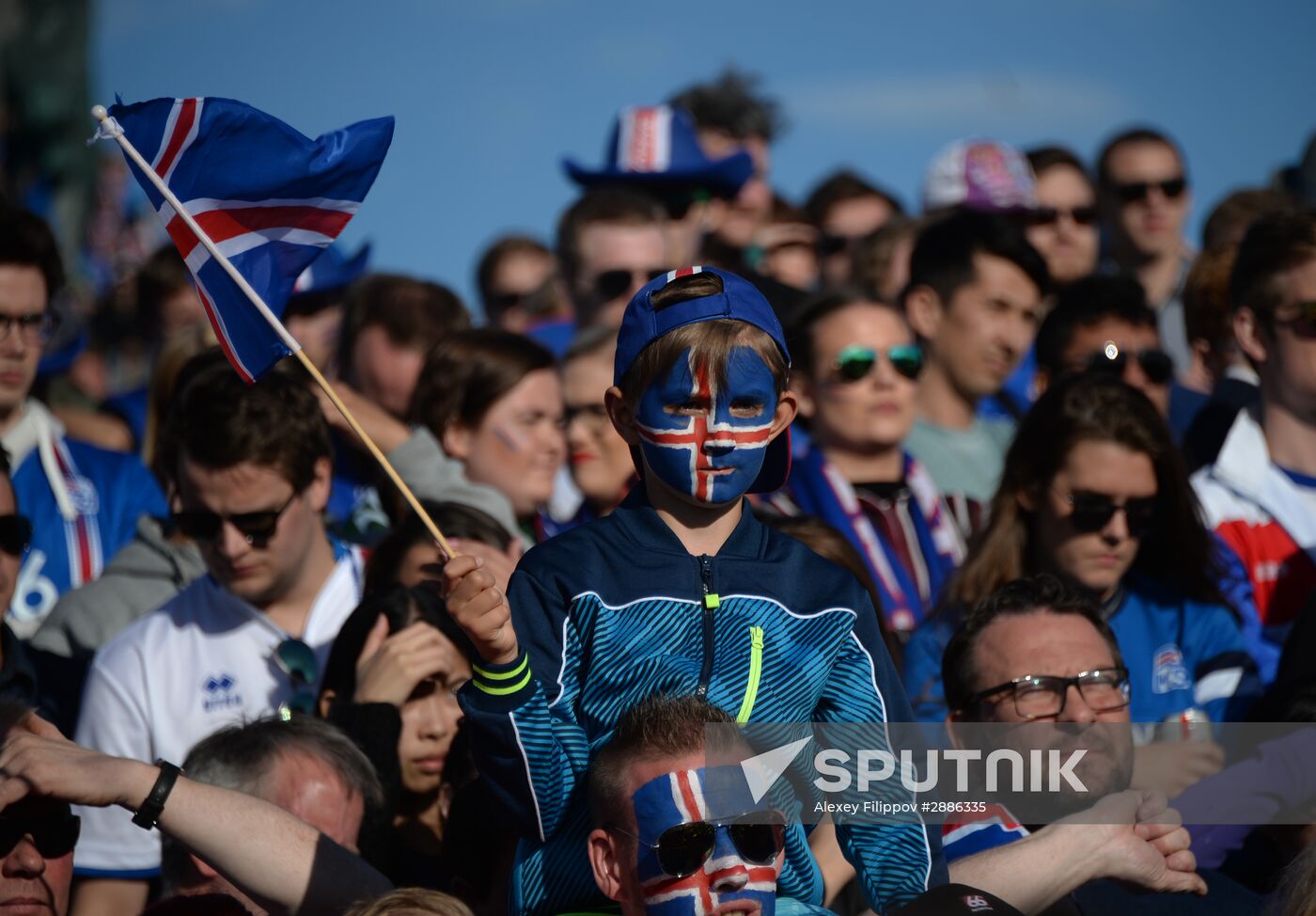 Watching Euro 2016 match France vs. Iceland in Reykjavik