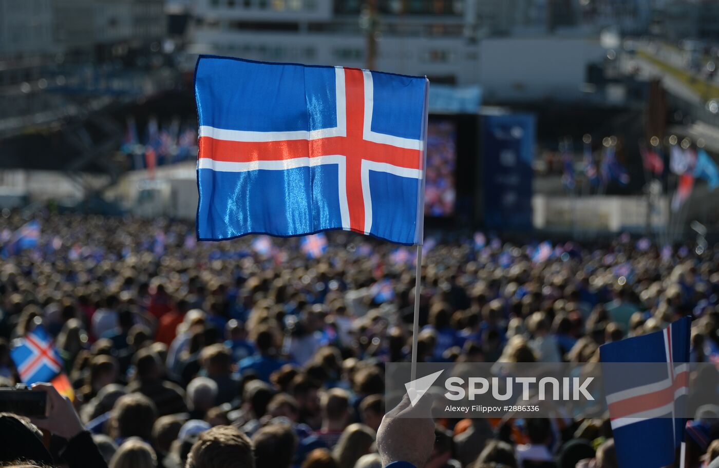 Watching Euro 2016 match France vs. Iceland in Reykjavik