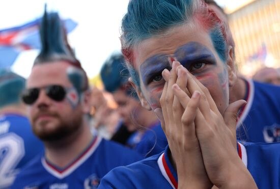 Watching Euro 2016 match France vs. Iceland in Reykjavik