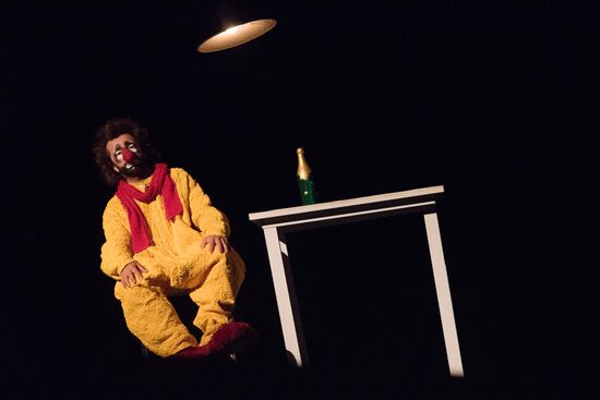 Slava Polunin's and Gidon Kremer's show "Snow Symphony" performed in Sochi