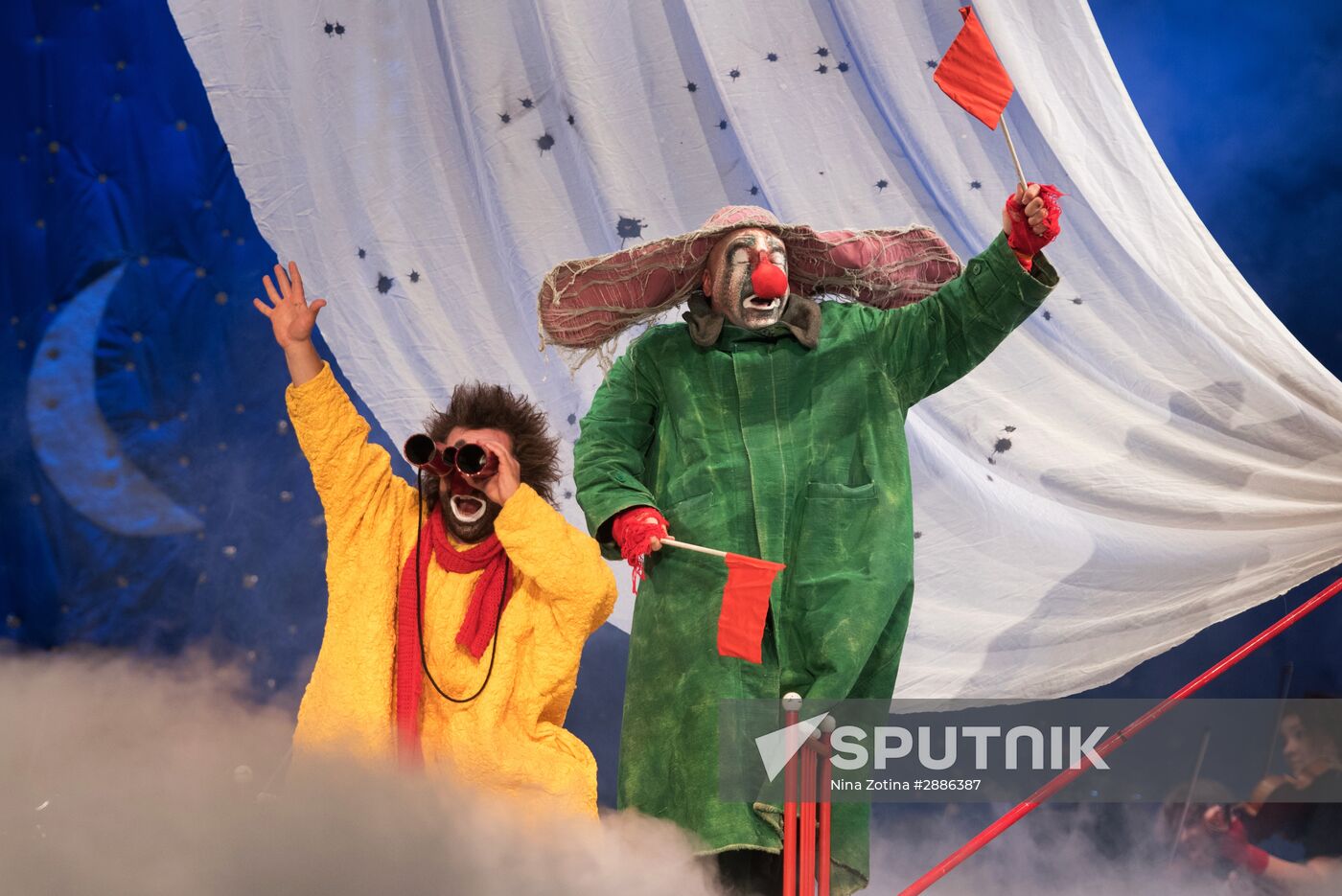 Slava Polunin's and Gidon Kremer's show "Snow Symphony" performed in Sochi