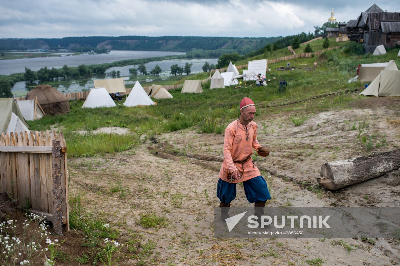 Abalakskoye Field reenactment festival in Omsk region