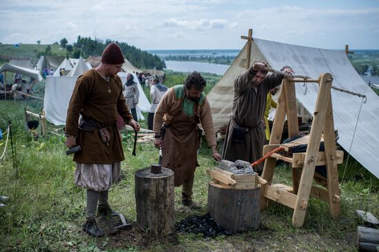 Abalakskoye Field reenactment festival in Omsk region