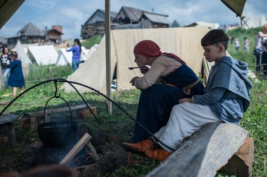 Abalakskoye Field reenactment festival in Omsk region