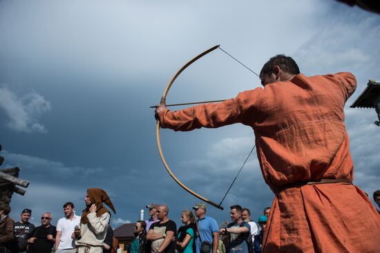 Abalakskoye Field reenactment festival in Omsk region