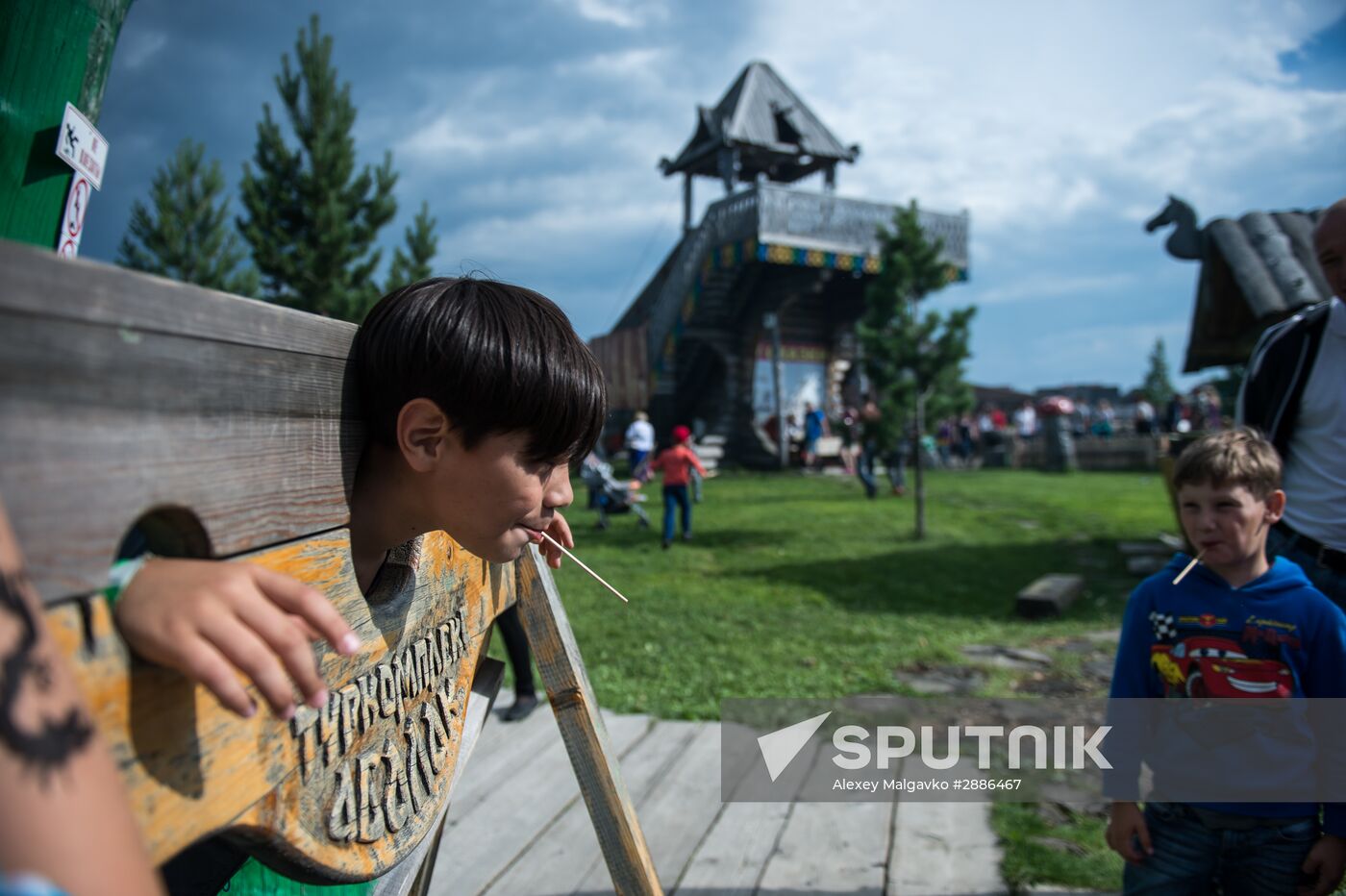 Abalakskoye Field reenactment festival in Omsk region