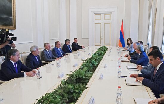 Russian Foreign Minister Sergei Lavrov visits Armenia