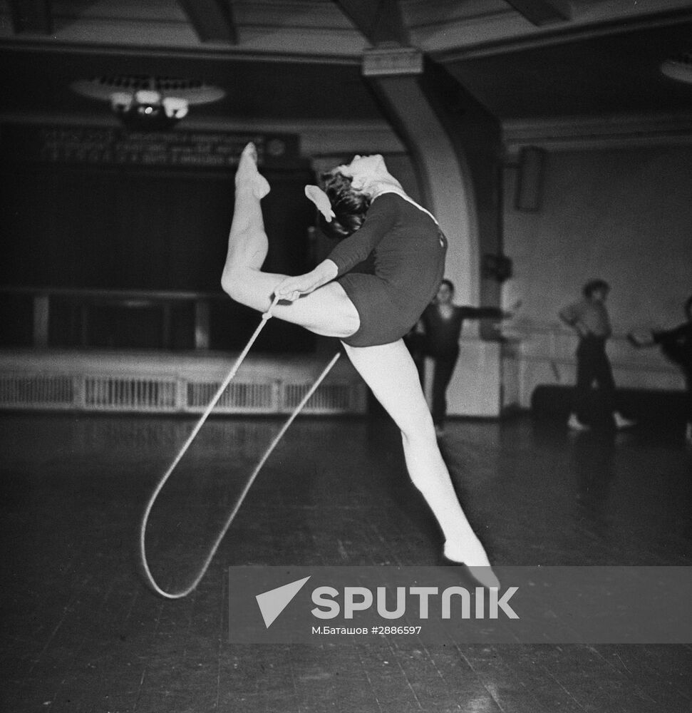 Soviet gymnast Yelena Karpukhina