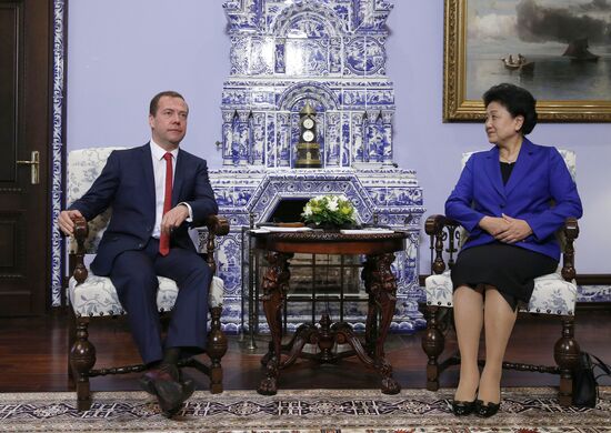 Russian Prime Minister Dmitry Medvedev meets with Vice Premier of People's Republic of China Liu Yandong