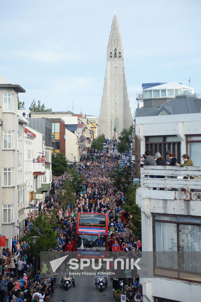 Icelandic national football team greeted by fans after returning from Euro 2016