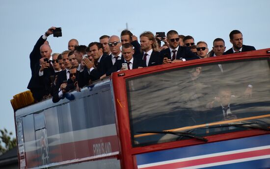 Icelandic national football team greeted by fans after returning from Euro 2016