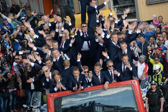 Icelandic national football team greeted by fans after returning from Euro 2016