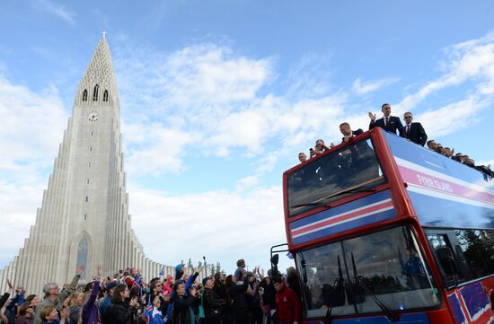 Icelandic national football team greeted by fans after returning from Euro 2016