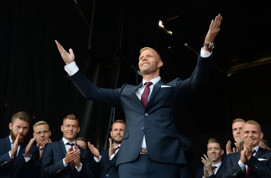 Icelandic national football team greeted by fans after returning from Euro 2016