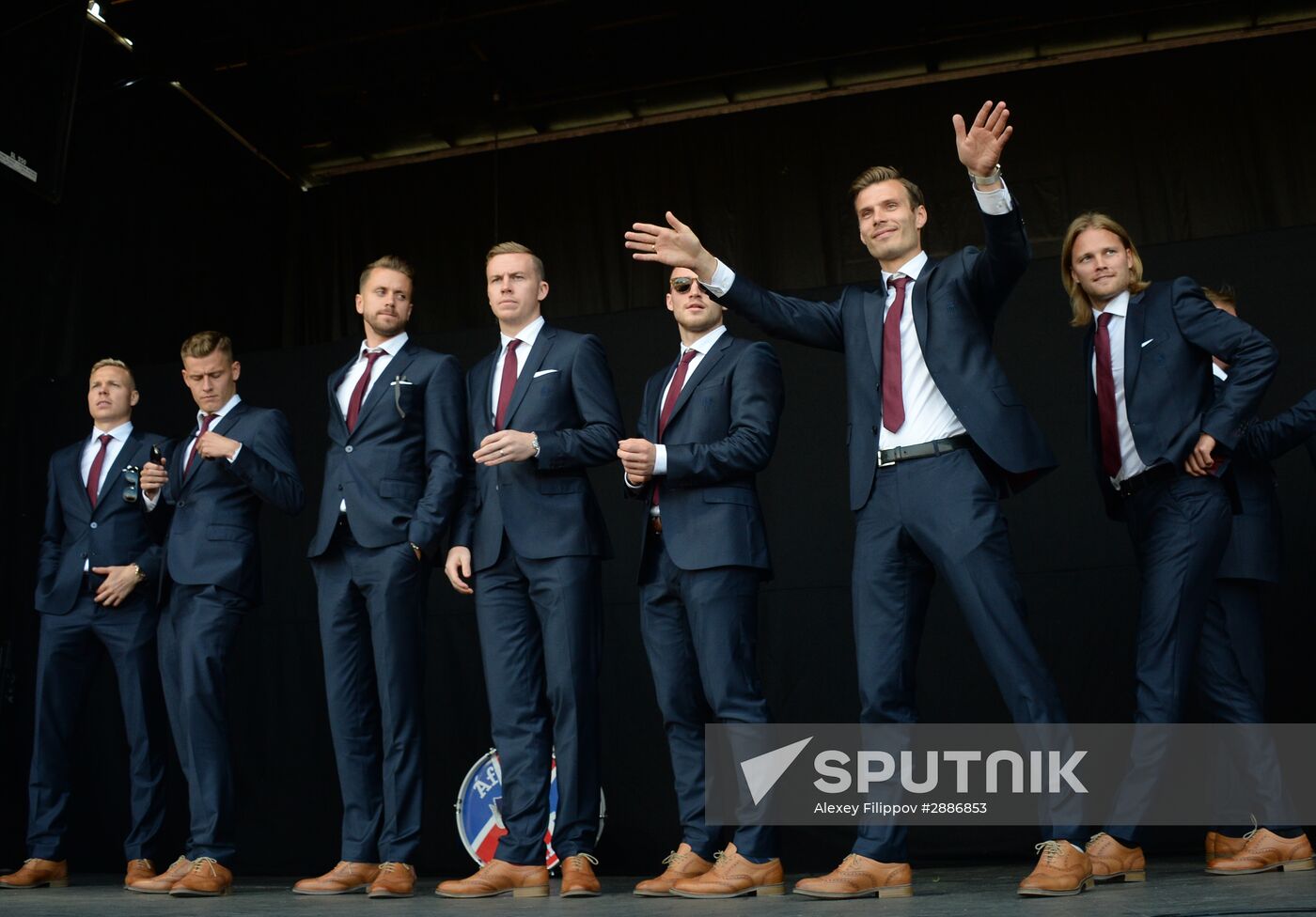 Icelandic national football team greeted by fans after returning from Euro 2016